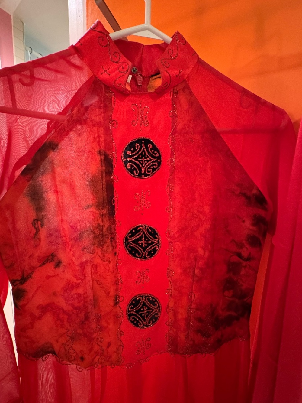 Traditional Vietnamese Áo Dài Set – Red Satin – Size S/M (Fits US 4–6)